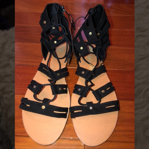 Black & Gold Gladiator Strappy Sandals - Picture 1 of 4